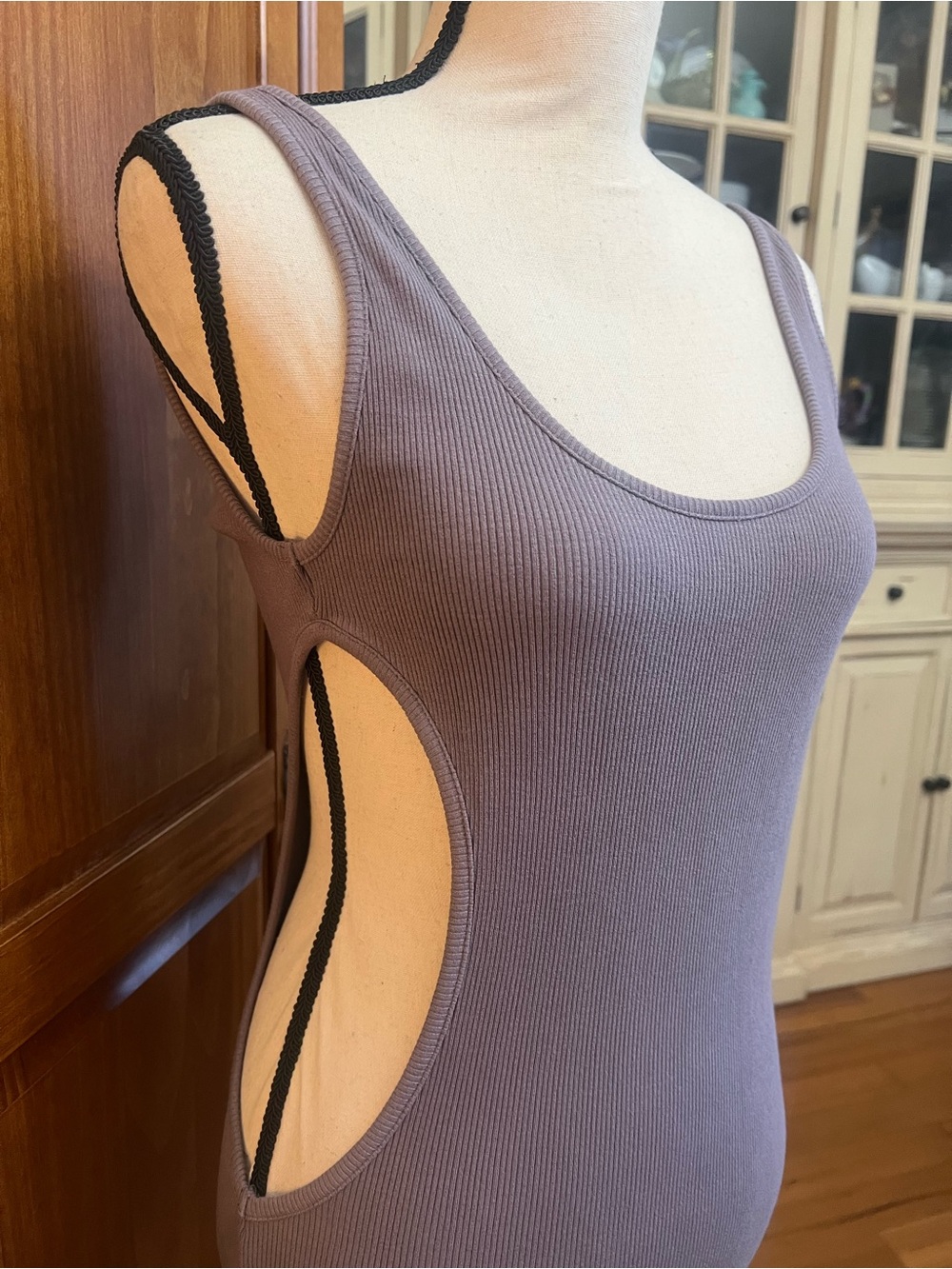 Fashion Nova Mauve Scoop Neck Cutout Midi Dress - Picture 3 of 8
